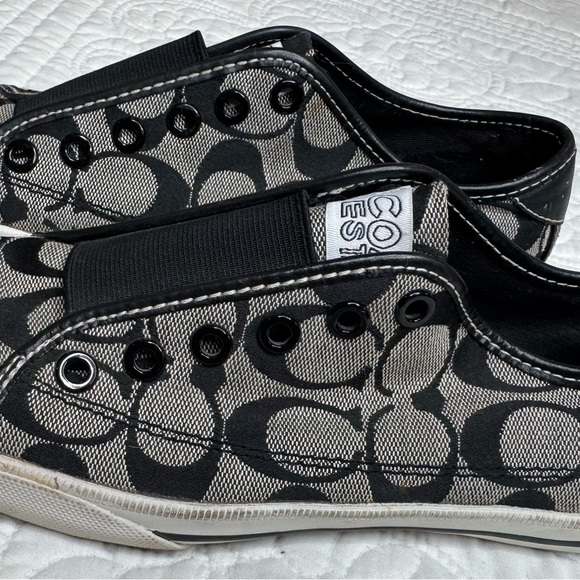 COACH Sneakers Women's Size 6B Black BEV Q586 Monogram Designer Slip On - Picture 1 of 11